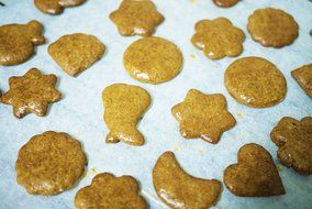 Cookie Cutter, Cutting Sheet, Kids Fun Baking, Sandwich Cutter, Traditional Cutters and Shapes, Gingerbread, Butter... N2