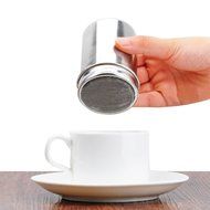 Kitchen Stainless Steel baking Mesh Shaker Icing Sugar Powder Cocoa Flour Pepper Dusting Sifter N5