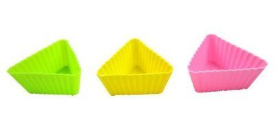 Cyqun(TM) 12 Pcs Diy Baking Silicone Triangle Shape Cake Molds (Random Color) N2