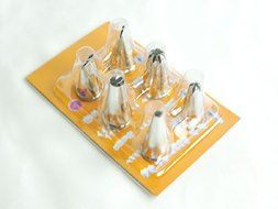 Polished Stainless Steel Nozzle Tips for Icing Frosting Designs on Cakes and Other Desserts (6 Different Styles) N2