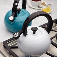 Circulon 2-Quart Morning Bird Teakettle, Mandarin Orange N20