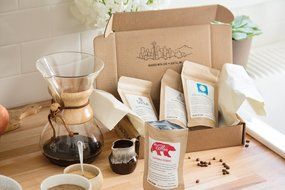 Bean Box Gourmet Coffee Sampler - (fresh roasted coffee gift box, specialty whole bean, 4 handpicked roasts, personalized... N5