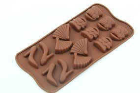 On The Journey - Ice/Cake/Chocolate/Sugar Decorating Silicone Mini Fondant Mold Tray Silicone Chocolate Praline... N5