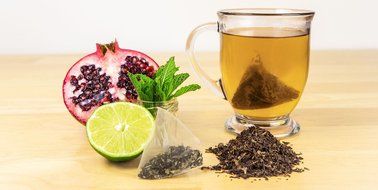 Zest Tea Pomegranate Mojito Energy Tea (2-pack) - Natural and Healthy Coffee Substitute - 140 mg Caffeine Per... N3