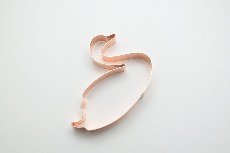 Simple Swimming Swan Cookie Cutter N3
