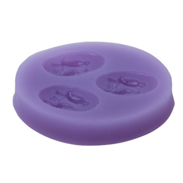 niceeshop(TM) 3 Cavity Skull Shape Decorating Party Silicone Cake Mold Fondant Baking Mold,Random Color N6