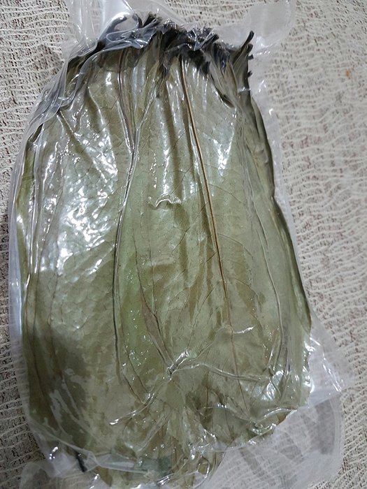 FINFAST Air-dried Guanabana / Soursop / Graviola / Guyabano Leaves (250+ Premium Leaves) N2