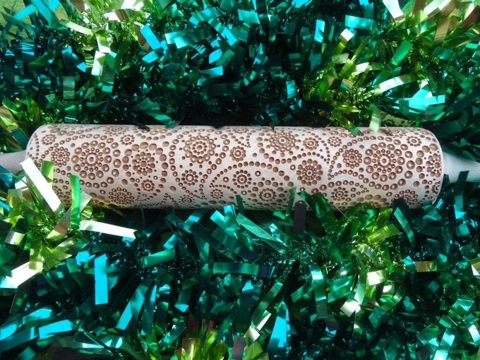 PAISLEY pattern rolling pin and cookie cutter