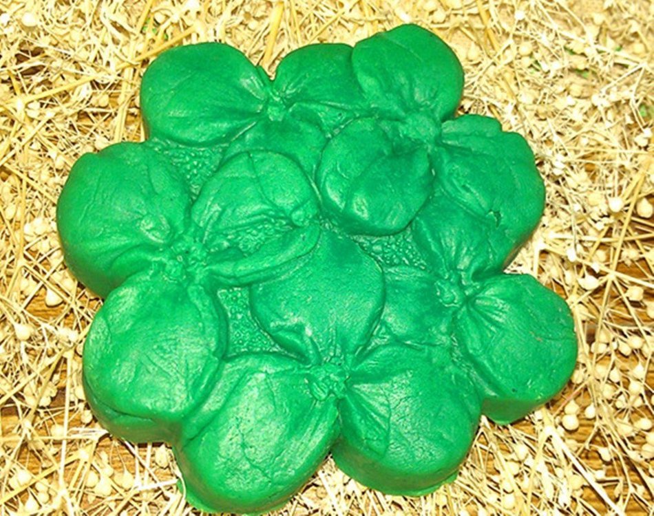 Design 352 Clover Shape Silicone Mold, 3D Fondant Mold,Soap Mold,Chocolate Mold,Cake Decoration Tool