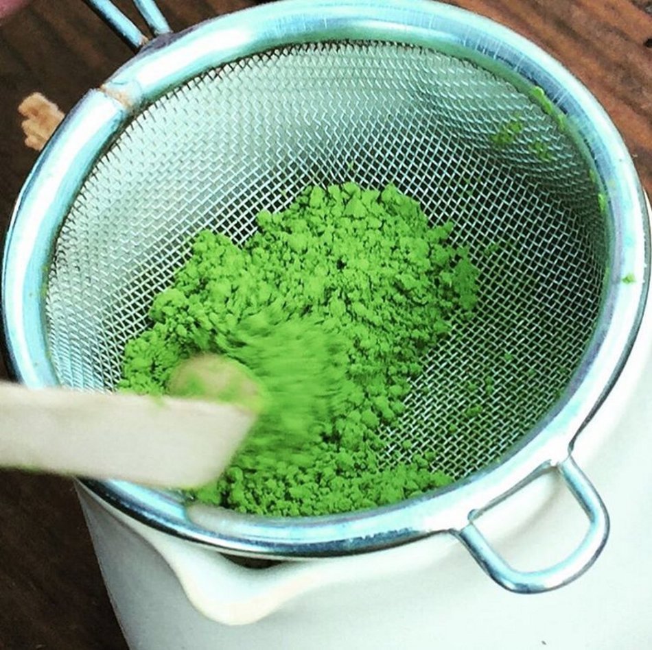 Jade Leaf - Organic Japanese Matcha Green Tea Powder, Ceremonial Grade (For Sipping as Tea) - [30g Tin] N12