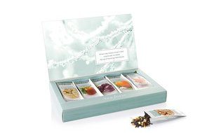 Tea Fort&eacute; WINTER COLLECTION Single Steeps Loose Leaf Tea Sampler, 15 Single Serve Pouches - Seasonal Black Tea... N7