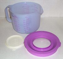 Tupperware 2 Liter Mix n Store Batter Bowl Measuring Cup Daisy Purple N2