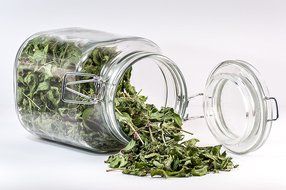 Chamomile Tea 100% CERTIFIED Organic (USDA seal) Chamomile Flowers Herbal Tea (Matricaria chamomilla) in 1 lb... N12
