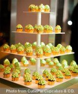 5 Tier Square Pole White Wedding Acrylic Cupcake Tower Display Cupcake Stand N2