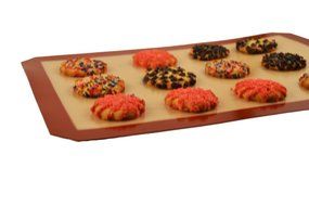 UnicGlam Baking Kit Kids Baking Set Girls Baking Set Real Cupcake Making kit Perfect Gift for Birthdays, Weddings... N5