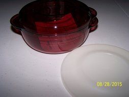 Tupperware Tupperwave Round Dish 4cup with Matching Top Cranberry and White Seal