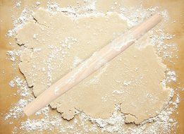 French Rolling Pin - High Quality Natural Wooden Roller - Better Than Silicone Marble and Plastic - Authentic... N5