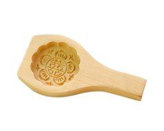 Lovely Lucky Flower Shape Wooden Pumpkin Pie/Moon Cake Baking Mold