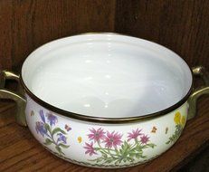Lincoware Enamelware Wildflower Covered Pot/Casserole/Buffet Cookware (10.5" from Handle to Handle) N2