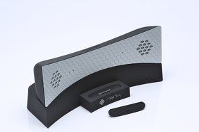 Native Union Honeycomb Bluetooth Speaker and Handset - MM04I-WWT-ST - White N11
