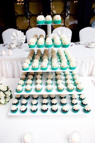 5 Tier Square Pole White Wedding Acrylic Cupcake Tower Display Cupcake Stand N5