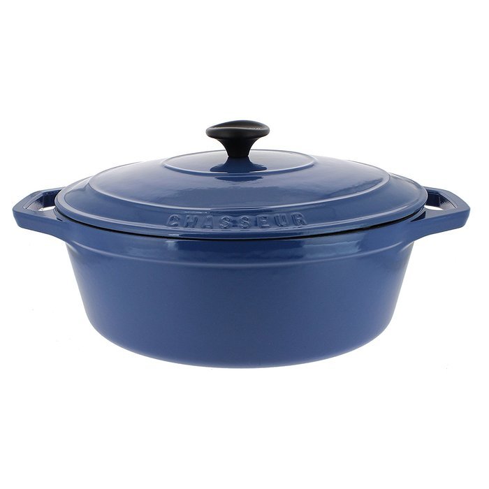 Chasseur 6-quart Blue French Enameled Cast Iron Oval Dutch Oven