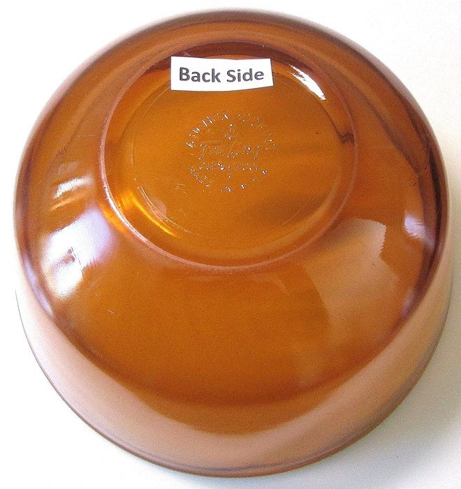 Anchor Hocking Fire King 2 Qt Amber Bowl or Casserole N3