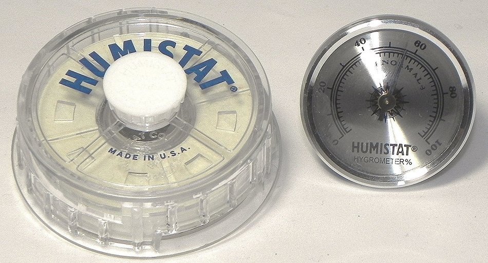 Only Adjustable Humidifier & Hygrometer for Guitars (White / Silver) --- By Humistat USA