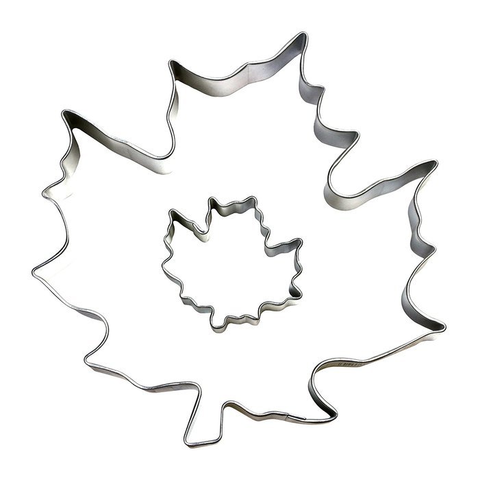 Cybrtrayd Parent/Child Cookie Cutter Set, 5-Inch, Canada Maple Leaf
