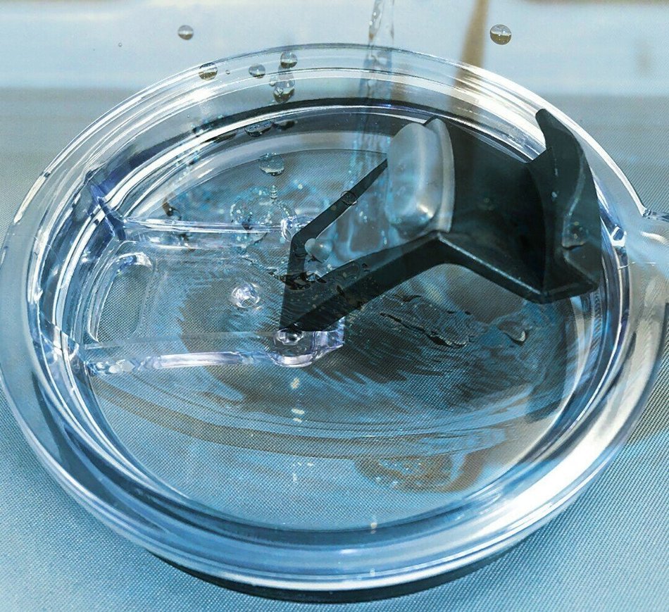 Purchase cover LId seal against leaks. And receive full protection From spilling ,The Lid fits most 30 oz Tumblr...