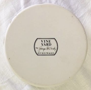 Vintage 1960's Georges Briard Ovenware Casserole Dish - Vine Yard (6.5" Wide) N3