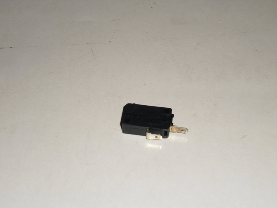 Oreck Lw100 Magnesium Upright Switch Part # 83071-01 N8