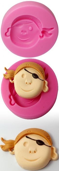 FOUR-C Silicone Cake Mold Pirates Cake Embossing Mould Color Pink N2