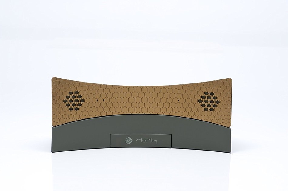 Native Union Honeycomb Bluetooth Speaker and Handset - MM04I-WWT-ST - White N6