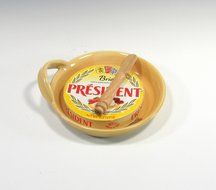Brie Cheese Baker in Yellow Glaze with wooden knife and recipe N2