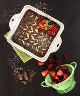 Lodge STW8SQ43 Stoneware Baking Dish, 8" x 8", Red N2