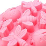 DUFUSTORE Chocolate Cake Candy Baking Silicone Bakeware Mould 8pcs Insects mode Random Color N4