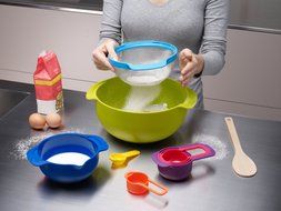 Joseph Joseph 40031 Nest 9 Compact Nesting Mixing Bowl Set Measuring Tools Sieve Colander Food Prep Plastic Dishwasher... N5