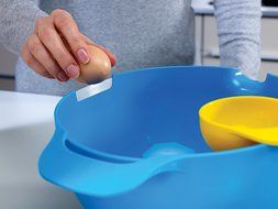 Joseph Joseph 40031 Nest 9 Compact Nesting Mixing Bowl Set Measuring Tools Sieve Colander Food Prep Plastic Dishwasher... N17