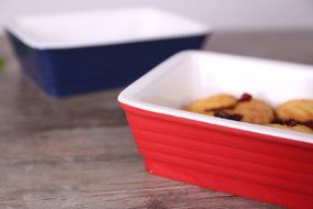 Chef's Classic Enameled Roasting and Lasagna Pan, 650ml, 7.6" (Blue) N8