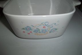 2 Corning Ware P-43-B Country Cornflower with Airtight Plastic Lid N2