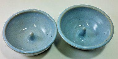 Aunt Chris&#039; Pottery - Hand Made Clay - Individual Apple Baking and Serving Dish - With Molden-In - Fast Baking... N22