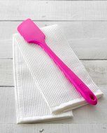 GIR: Get It Right Premium Silicone Skinny Spatula, 11 Inches, Red N10