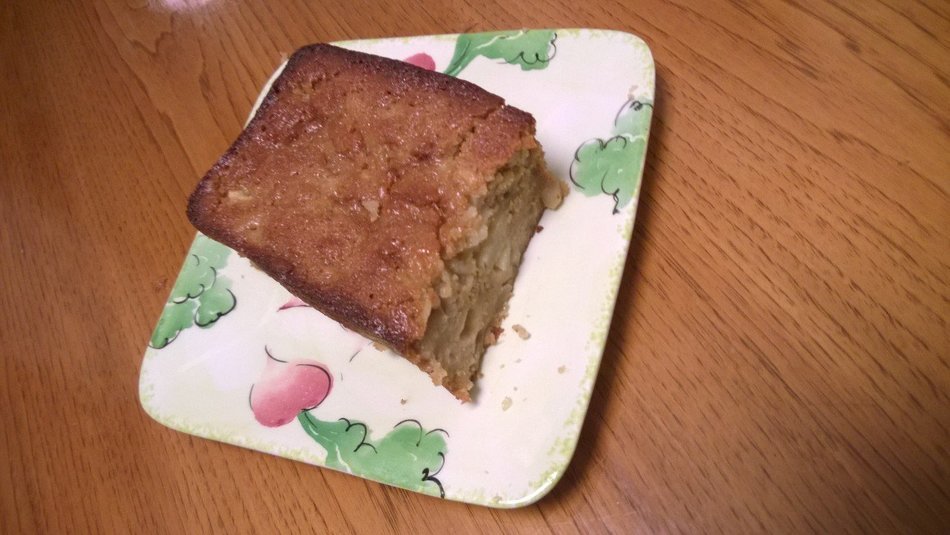 Silicone Bread Pan &ndash; 9 x 3&frac12; x 2&frac14; - Silicone Loaf Pan &ndash; Non-Stick &ndash; Bread Bakes Evenly Throughout N8