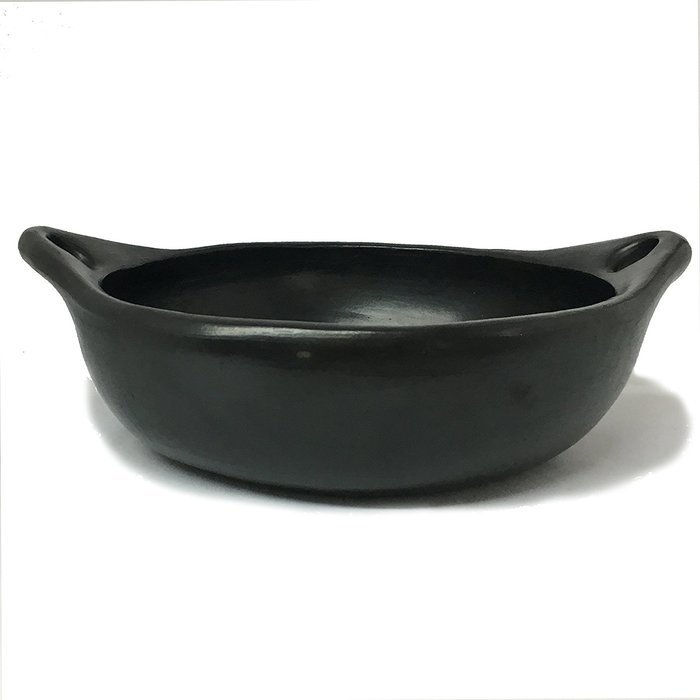 Black Clay, La Chamba Round Pot without Lid - Small - 1.5 qts N4