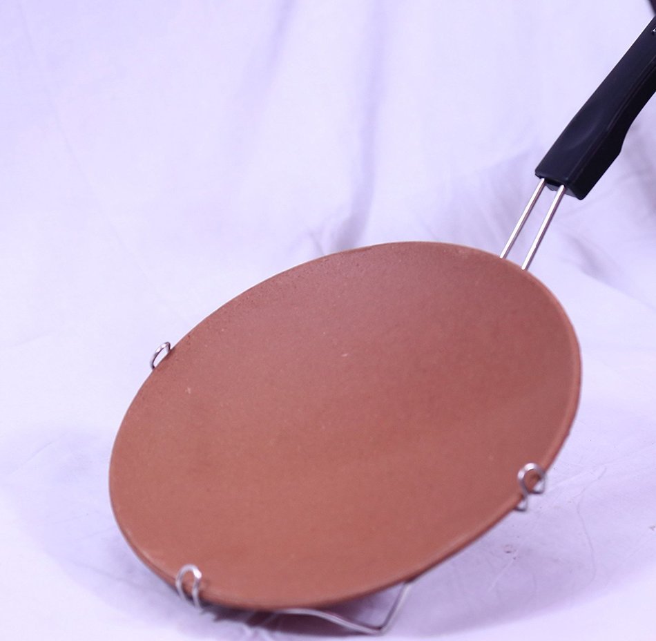 AND DESIGNS Handmade Tawa made of clay for authentic and traditional taste / Tawa 20 cm diameter &hellip; N3