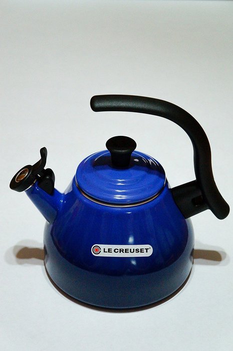 Le Creuset Chrysenth Enamel on Steel 1.6 Qt Whistling Tea Kettle, Cobalt Blue