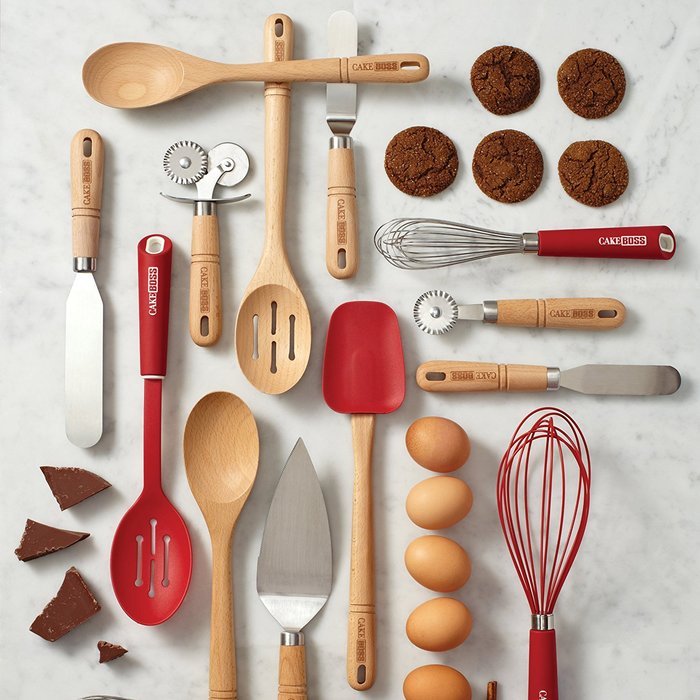 Cake Boss Wooden Tools and Gadgets Stainless Steel Double Pastry Wheel N6