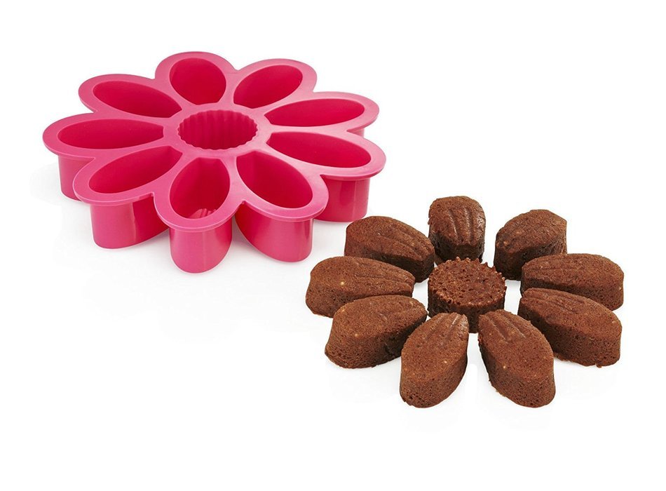 New Cupcake Pan - Baking Mold - Chefs Toolbox Pink Daisy Silicone Cake