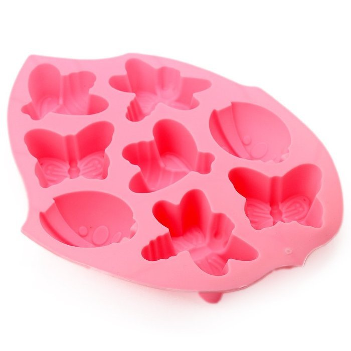 DUFUSTORE Chocolate Cake Candy Baking Silicone Bakeware Mould 8pcs Insects mode Random Color